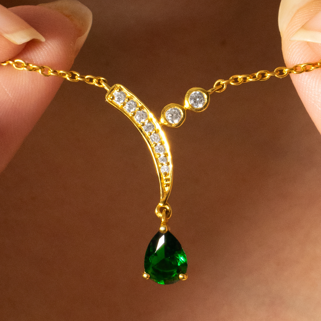 Zenith Neckpiece