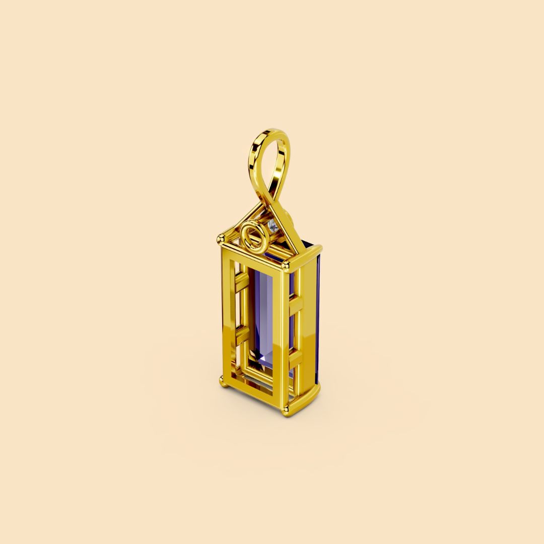 Regal Pendant