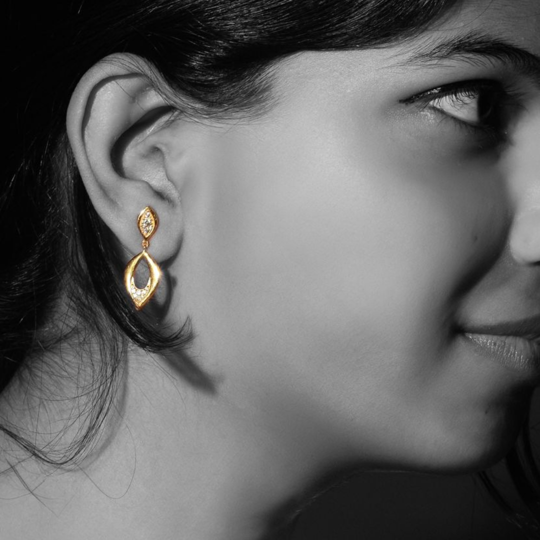 Balance Dangler Earrings