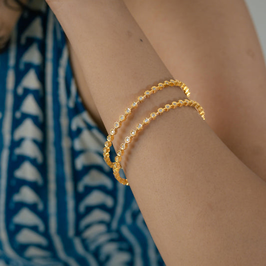 Khurafaati Bangle (Pair)