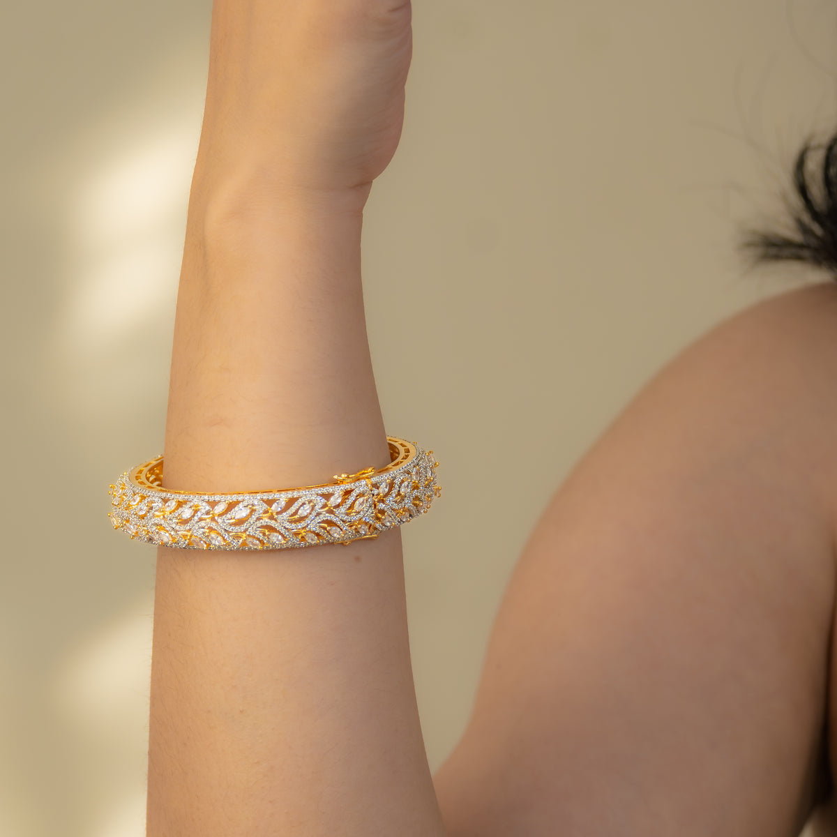 Shahi Bangle (Single)
