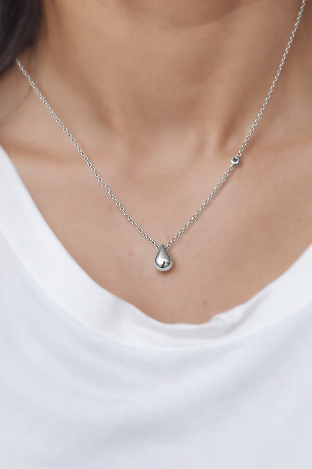 Patience Raindrop Neckpiece in 925 Silver