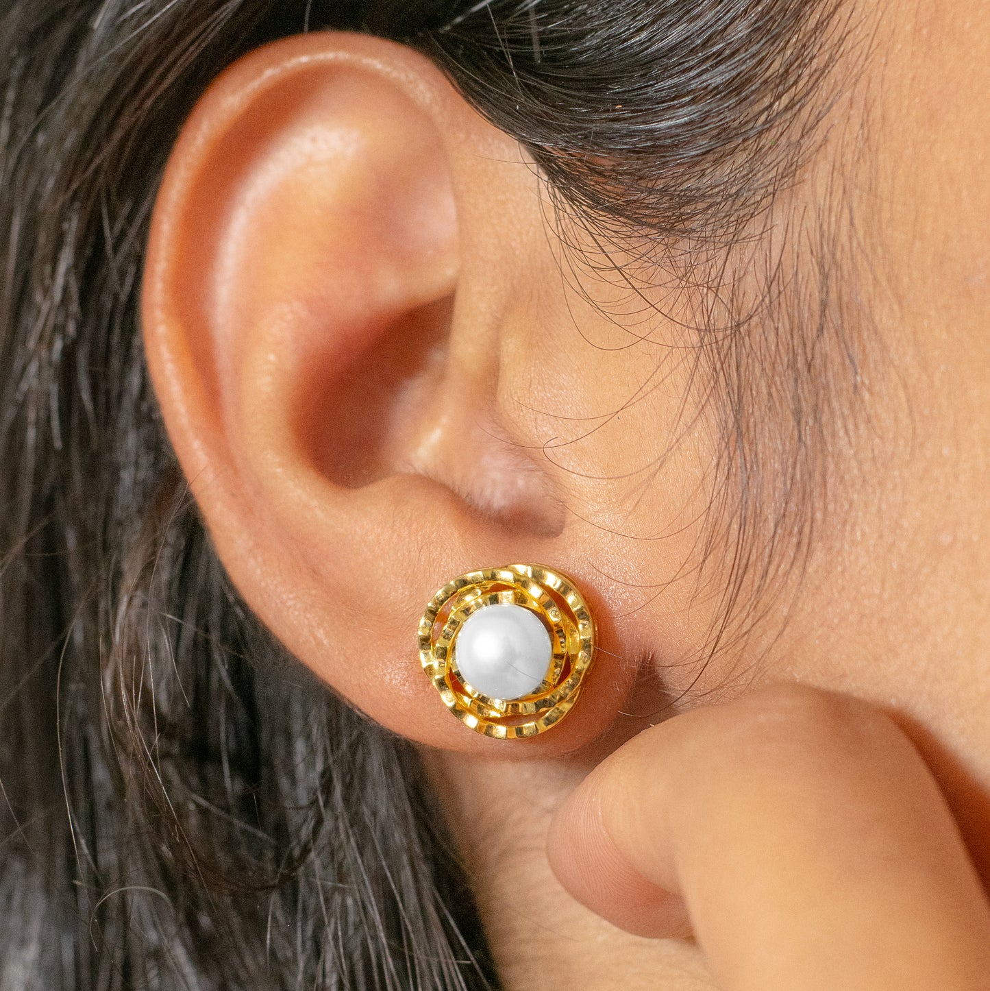 Radiance Studs