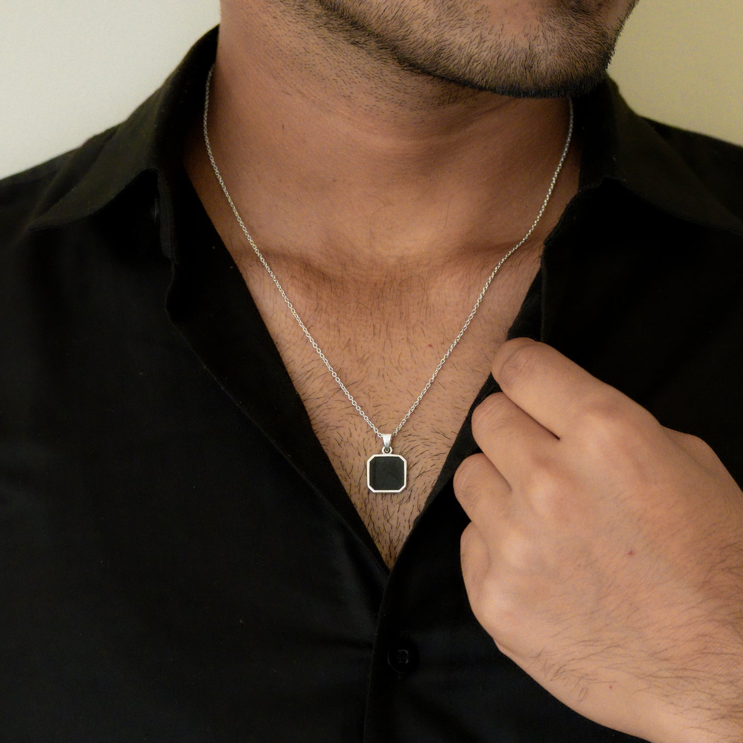 Crest Pendant Silver