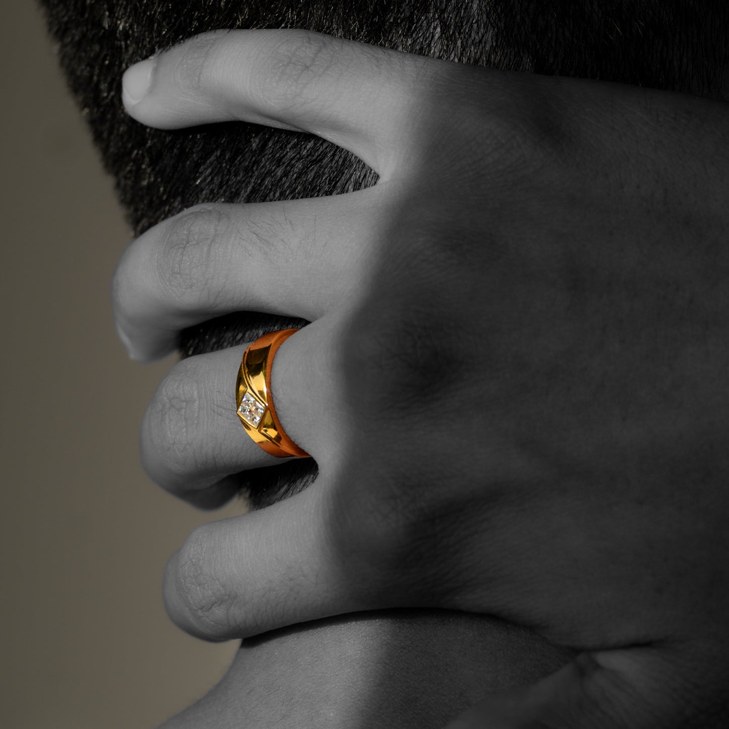 Axiom Ring