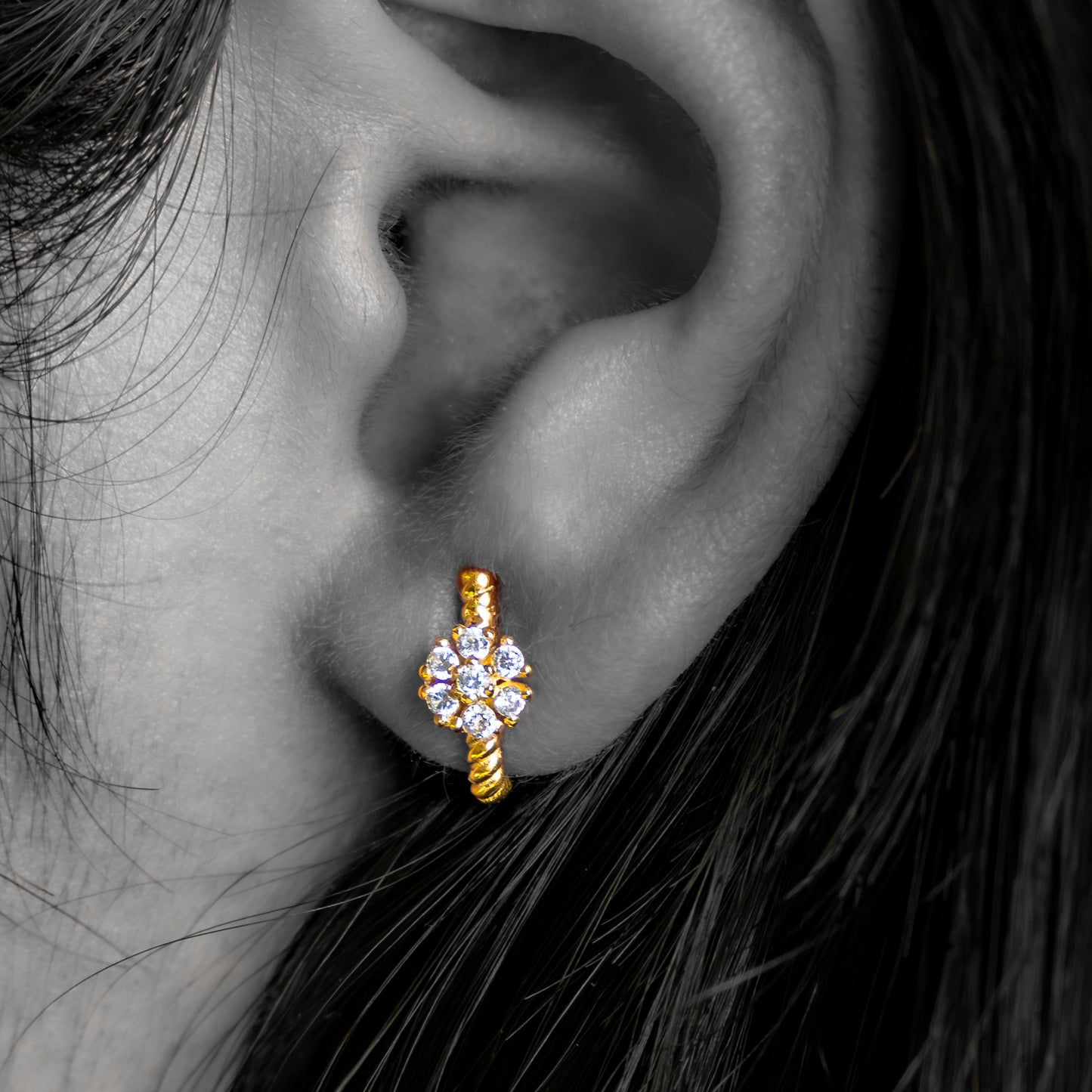 Vyra Earrings