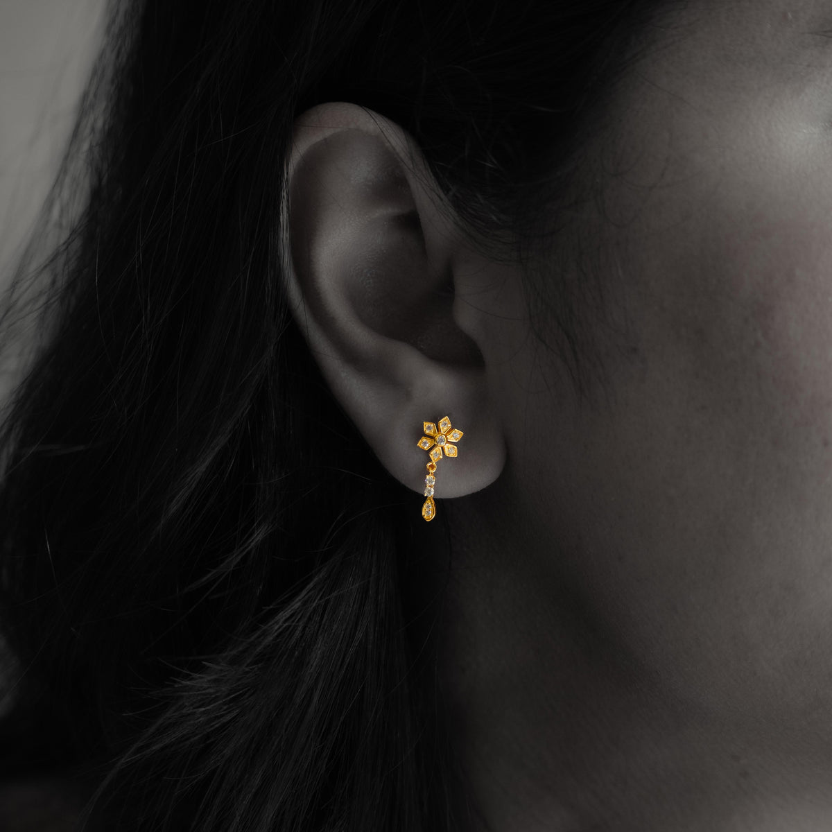 Fiora Earrings