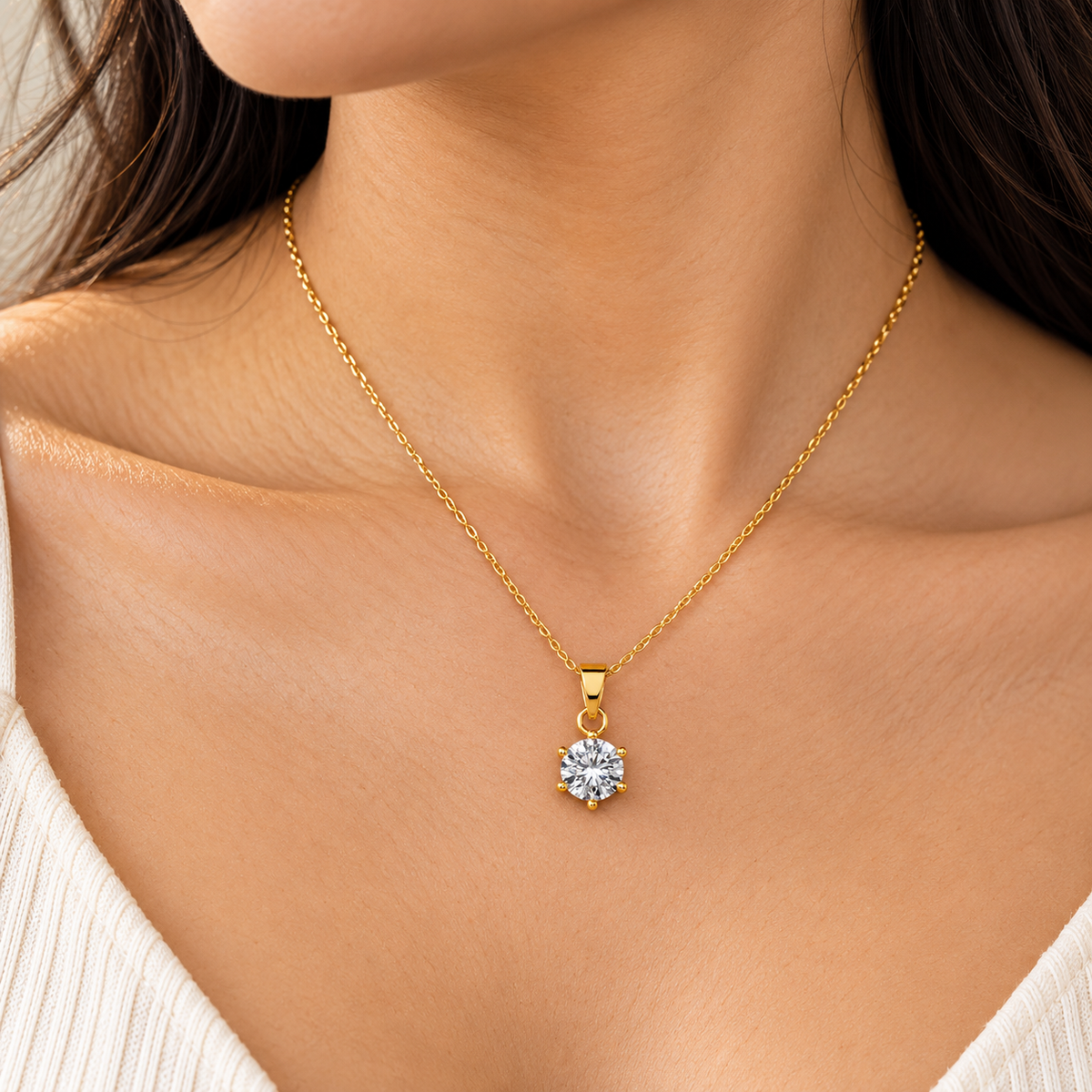 Monogleam Pendant